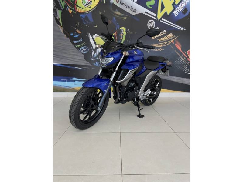 YAMAHA - FAZER - 2019/2019 - Azul - R$ 20.900,00