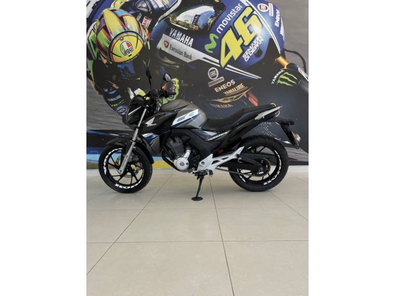HONDA - CB 250F TWISTER - 2020/2020 - Prata - R$ 19.900,00