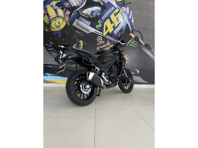 HONDA - CB 500 - 2024/2024 - Verde - R$ 46.900,00
