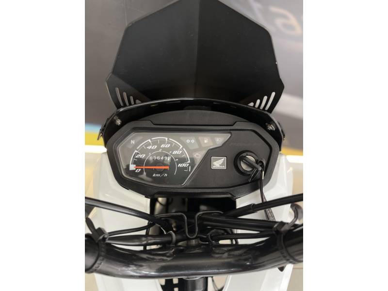 HONDA - POP 110I - 2021/2020 - Branca - R$ 10.900,00