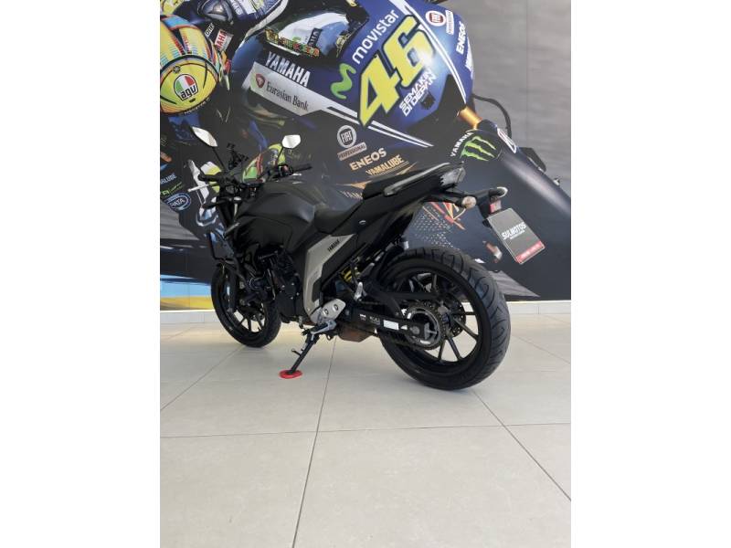 YAMAHA - FAZER - 2023/2023 - Preta - R$ 22.900,00