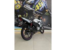 YAMAHA - FAZER - 2015/2015 - Branca - R$ 11.900,00