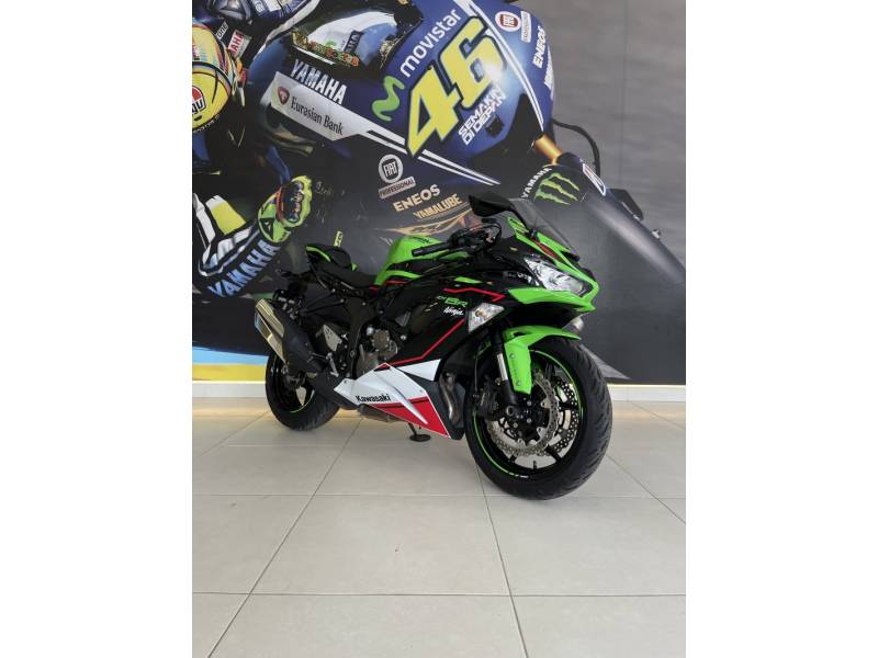 KAWASAKI - NINJA ZX-6R 600CC - 2021/2022 - Verde - R$ 66.900,00
