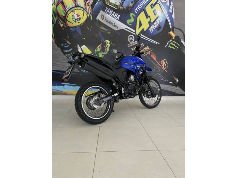 YAMAHA - XTZ 250 - 2022/2023 - Azul - R$ 25.900,00