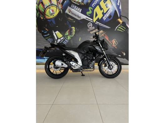 YAMAHA - FAZER - 2022/2022 - Preta - R$ 21.900,00