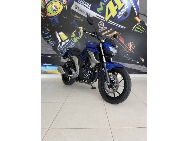 YAMAHA - FAZER - 2019/2019 - Azul - R$ 20.900,00