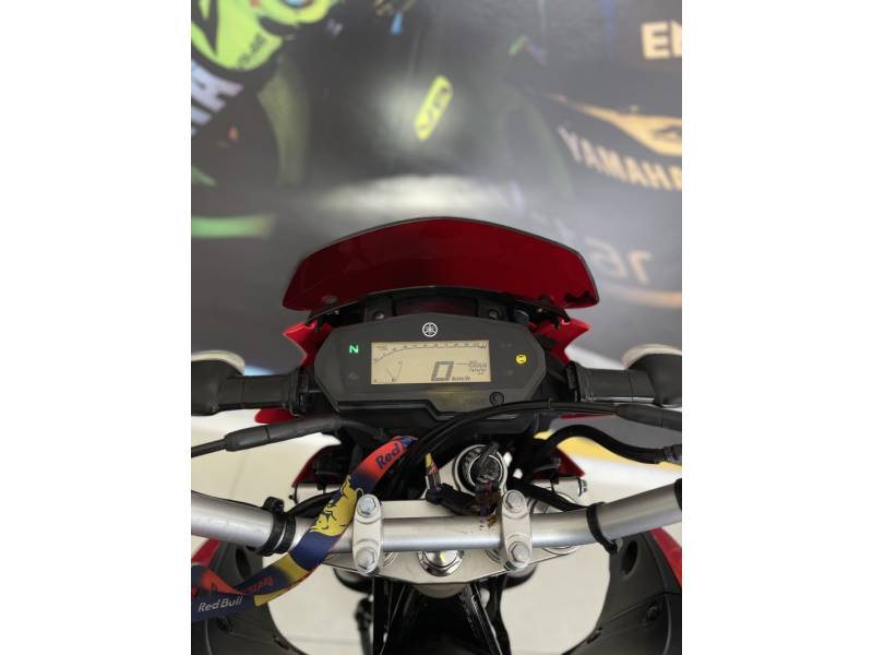 YAMAHA - XTZ 250 - 2023/2024 - Vermelha - R$ 27.900,00