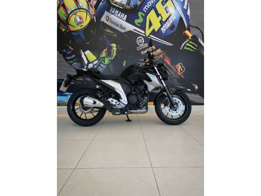 YAMAHA - FAZER - 2023/2023 - Preta - R$ 22.900,00