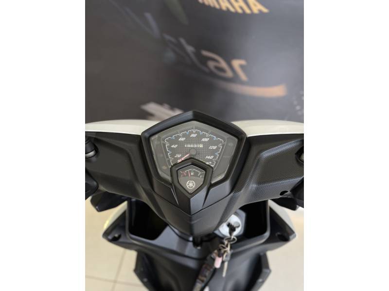 YAMAHA - NEO 125 - 2018/2019 - Branca - R$ 10.900,00