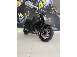 YAMAHA - XJ6 N - 2014/2015 - Preta - R$ 39.900,00