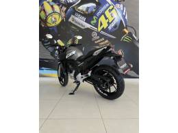 HONDA - CB 250F TWISTER - 2020/2020 - Prata - R$ 19.900,00