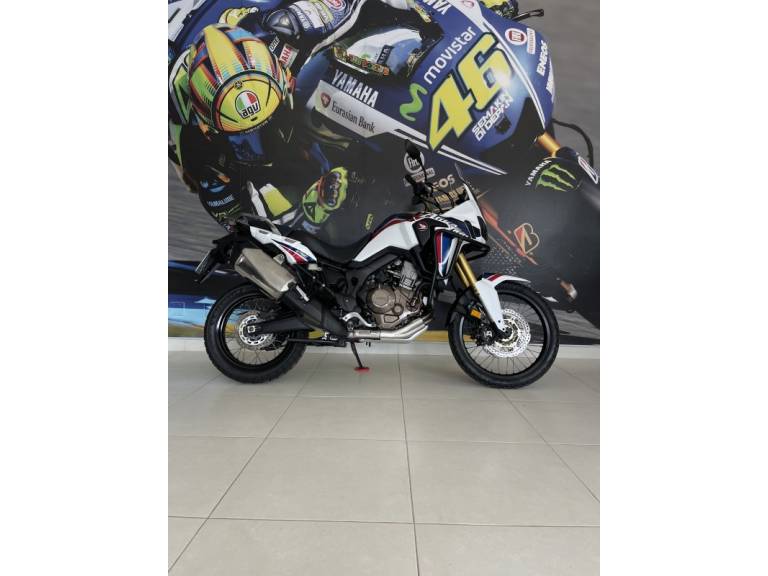 HONDA - CRF 1000L AFRICA TWIN - 2017/2017 - Branca - R$ 59.900,00