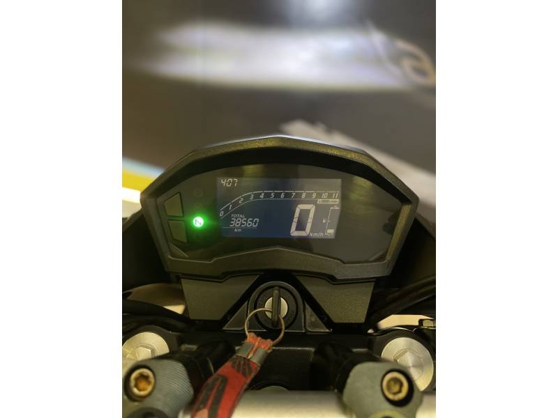 HONDA - CB 250F TWISTER - 2021/2021 - Prata - R$ 20.900,00