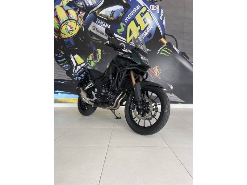 HONDA - CB 500 - 2024/2024 - Verde - R$ 46.900,00