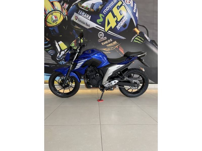 YAMAHA - FAZER - 2021/2022 - Azul - R$ 21.900,00
