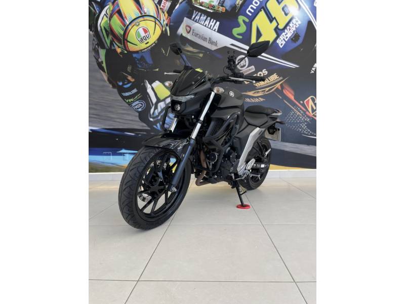 YAMAHA - FAZER - 2023/2023 - Preta - R$ 22.900,00