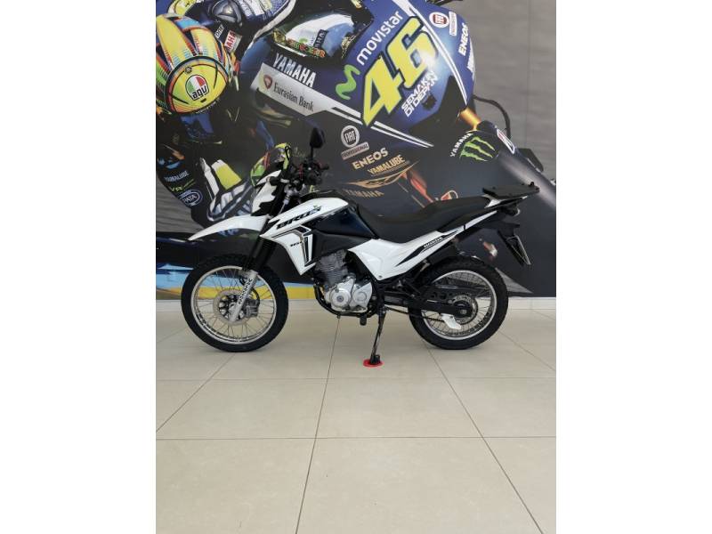 HONDA - NXR 160 - 2023/2023 - Branca - R$ 20.900,00