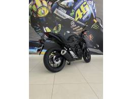 YAMAHA - MT - 2023/2024 - Preta - R$ 30.900,00